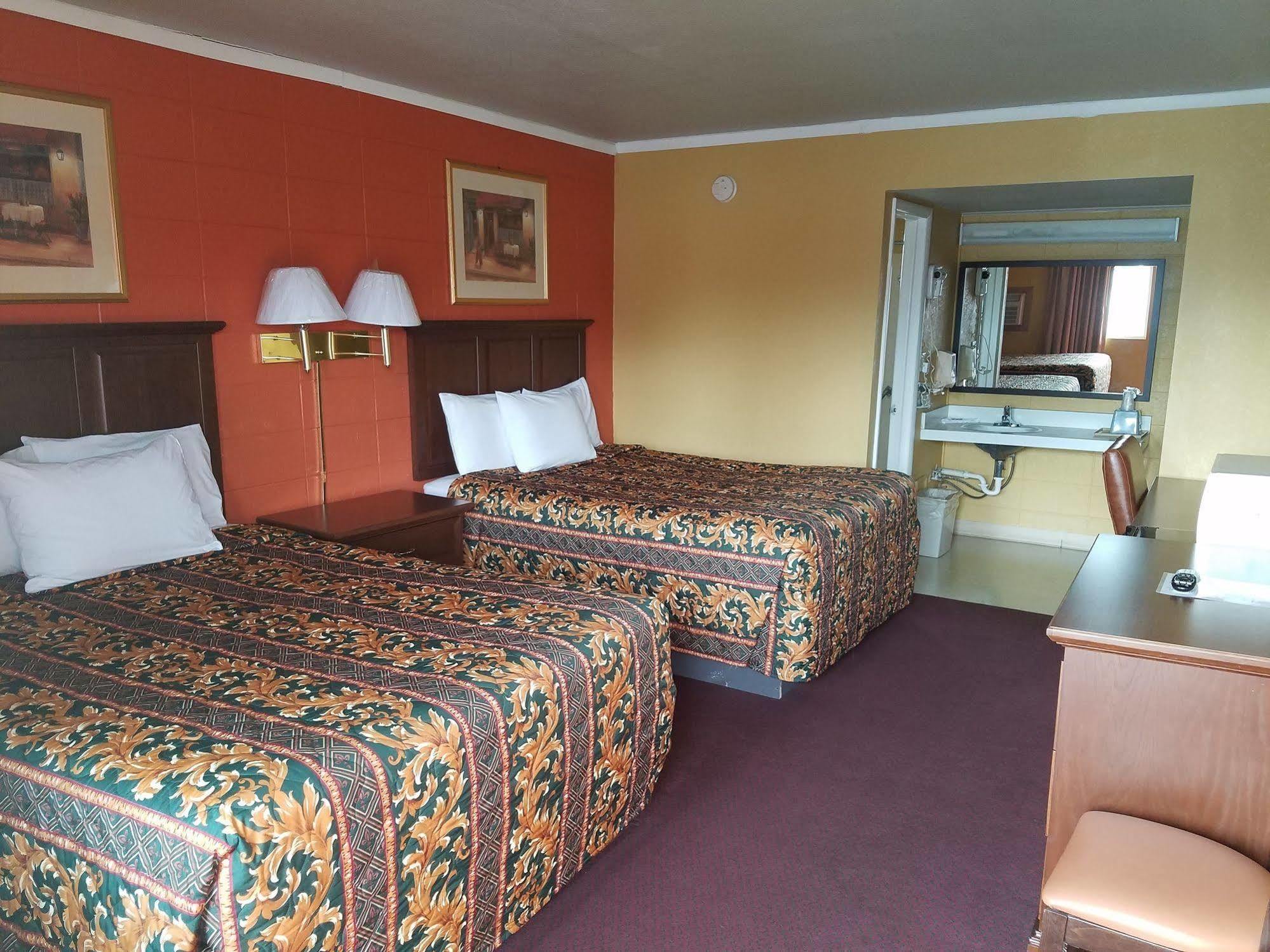 Guest House Motel Carthage Zewnętrze zdjęcie