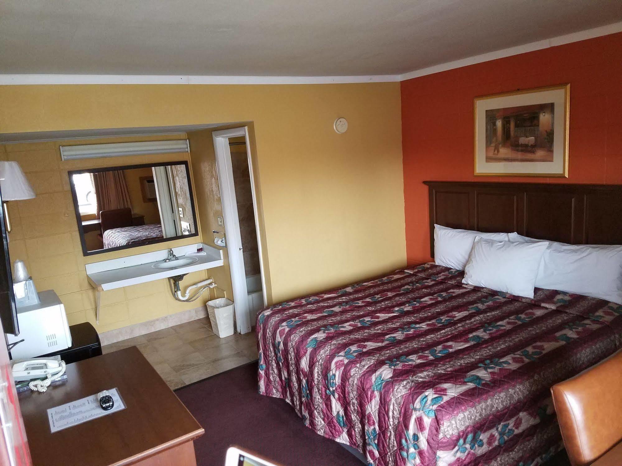 Guest House Motel Carthage Zewnętrze zdjęcie